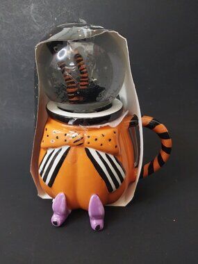 Pumpkin Mug & Snow Globe Lid